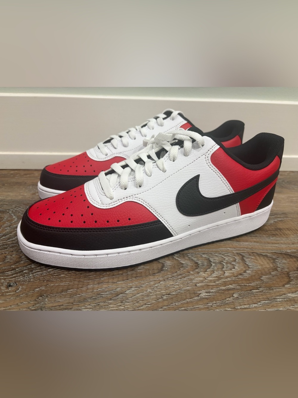 Men’s Nike Court Vision Lo Low Sneakers Red & White US 12 NIB - no lid top